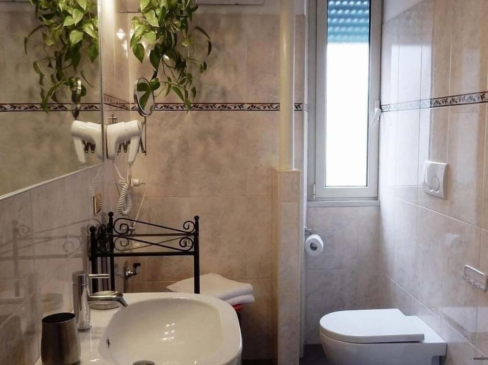 Hotel Romulus Rex Zewnętrze zdjęcie